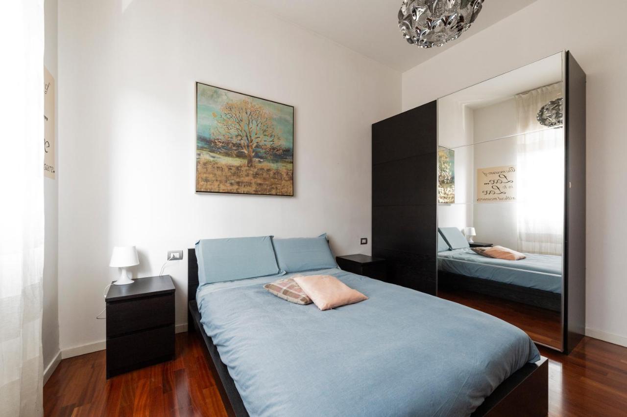 Milano Calvairate Balcony Apt Bagian luar foto